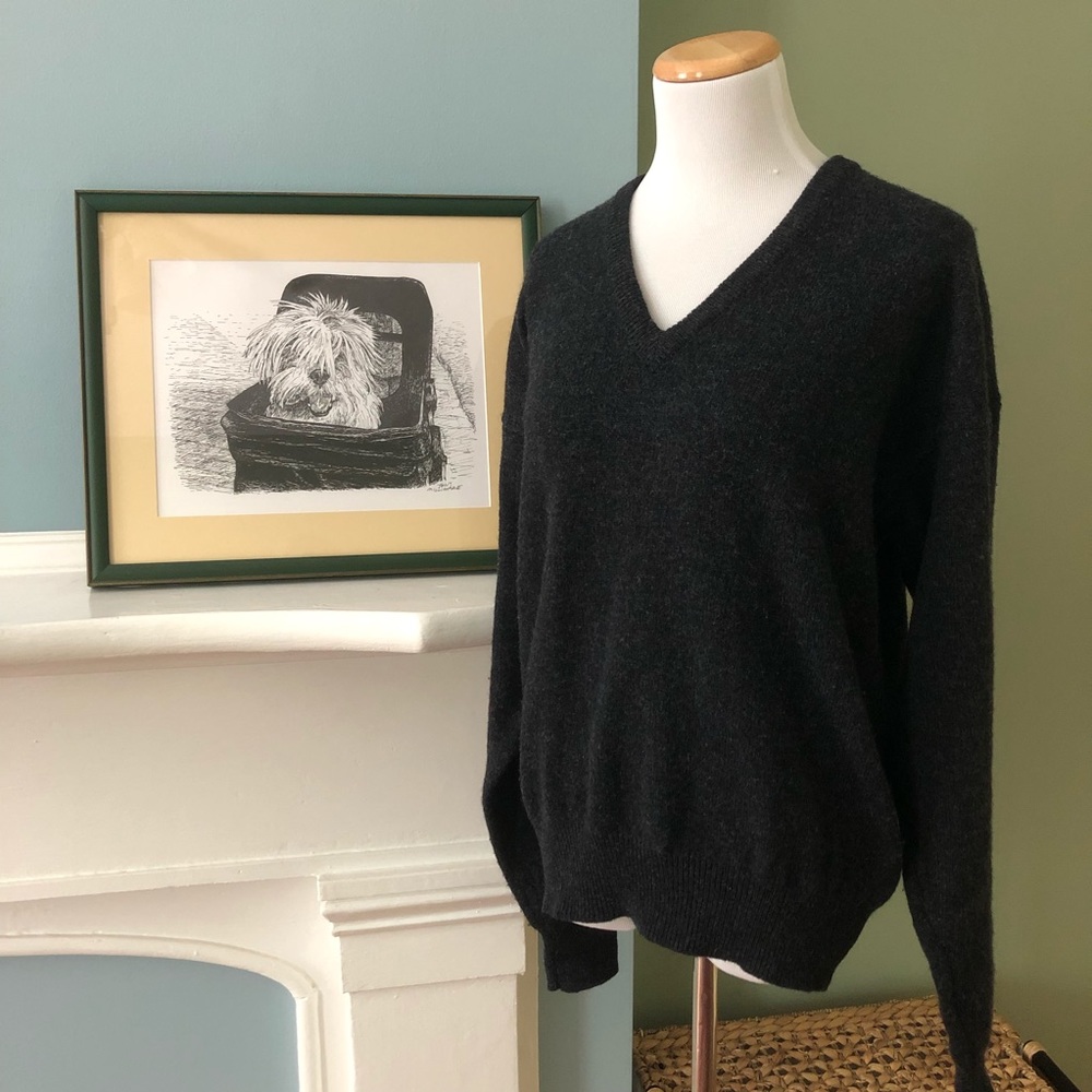 Jos. A. Bank Charcoal Gray Lambswool Sweater